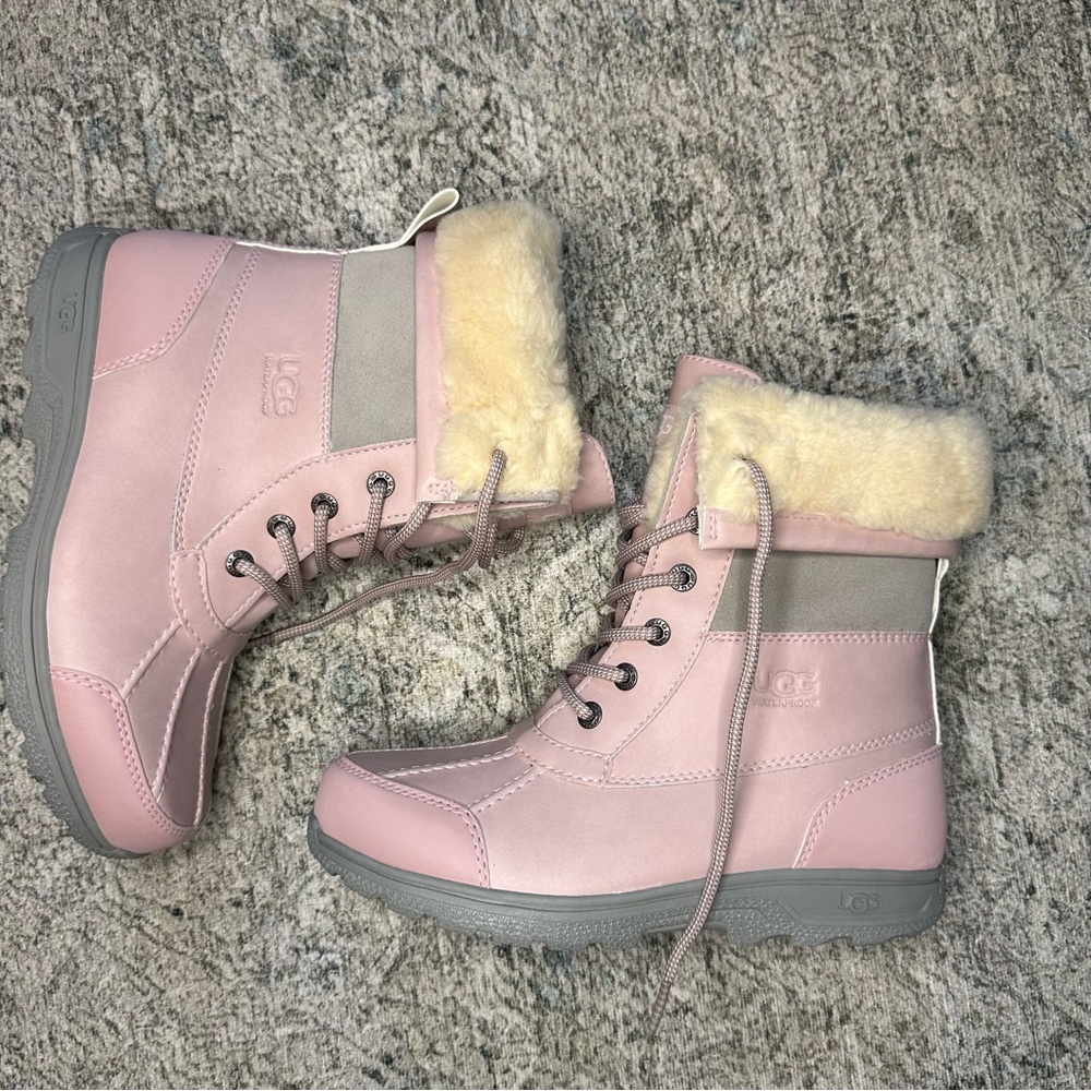 🆕 Ugg Butte II CWR Size 5kids EU37 ( Women’s 6.5) NWOT